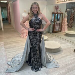 Johnathan Kayne Couture JKC4 Hematite Size 6 NWT